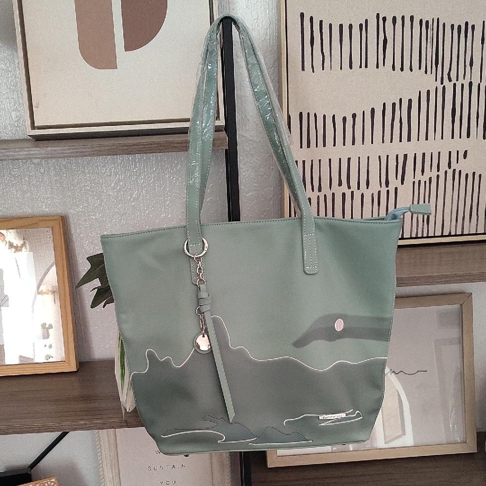 New Elegant Green Tote Bag With Embroidery Accents - Picture 3 of 8